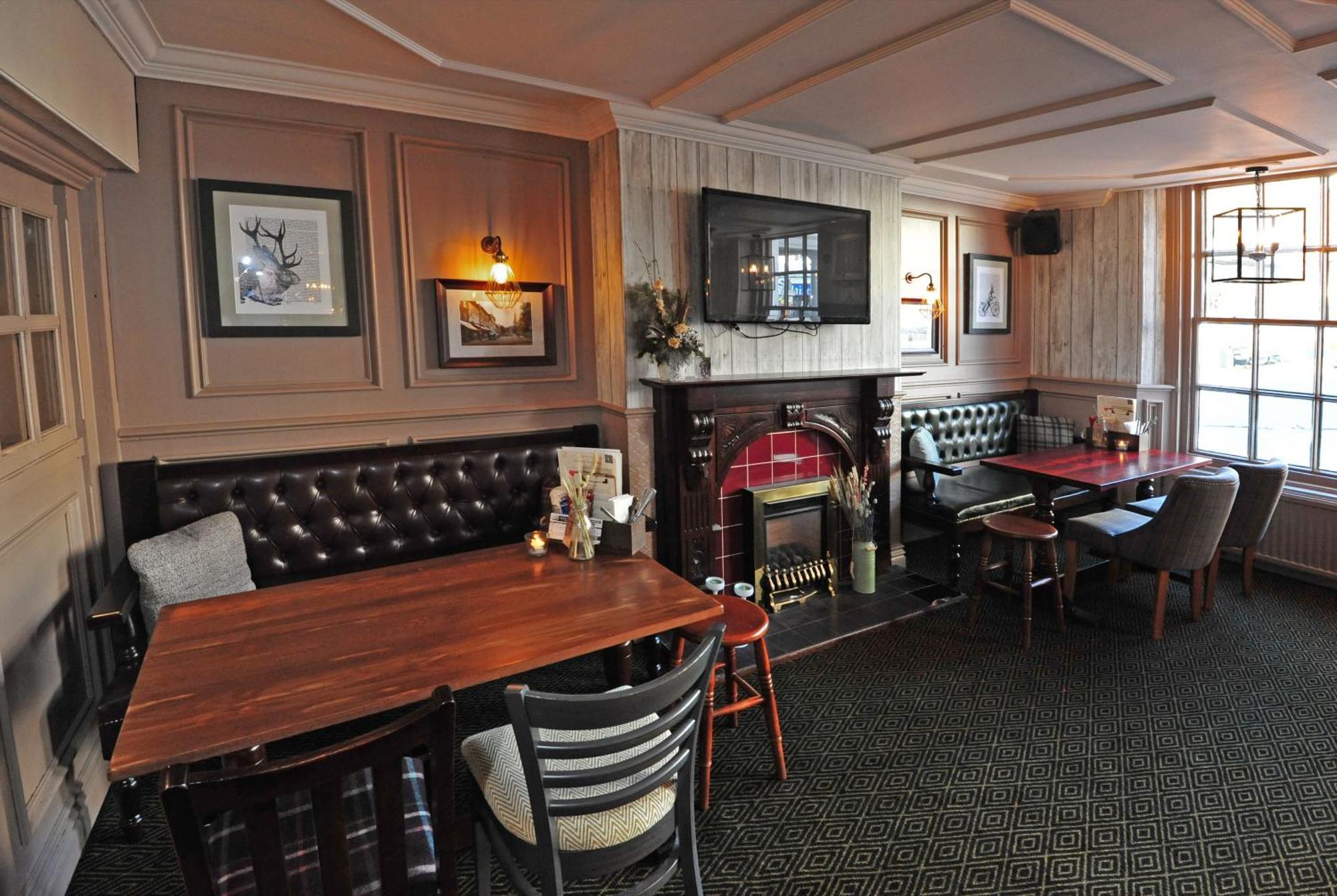 The White Hart Inn By Greene King Inns バッキンガム エクステリア 写真