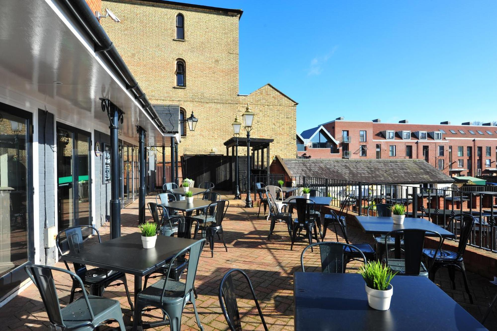 The White Hart Inn By Greene King Inns バッキンガム エクステリア 写真