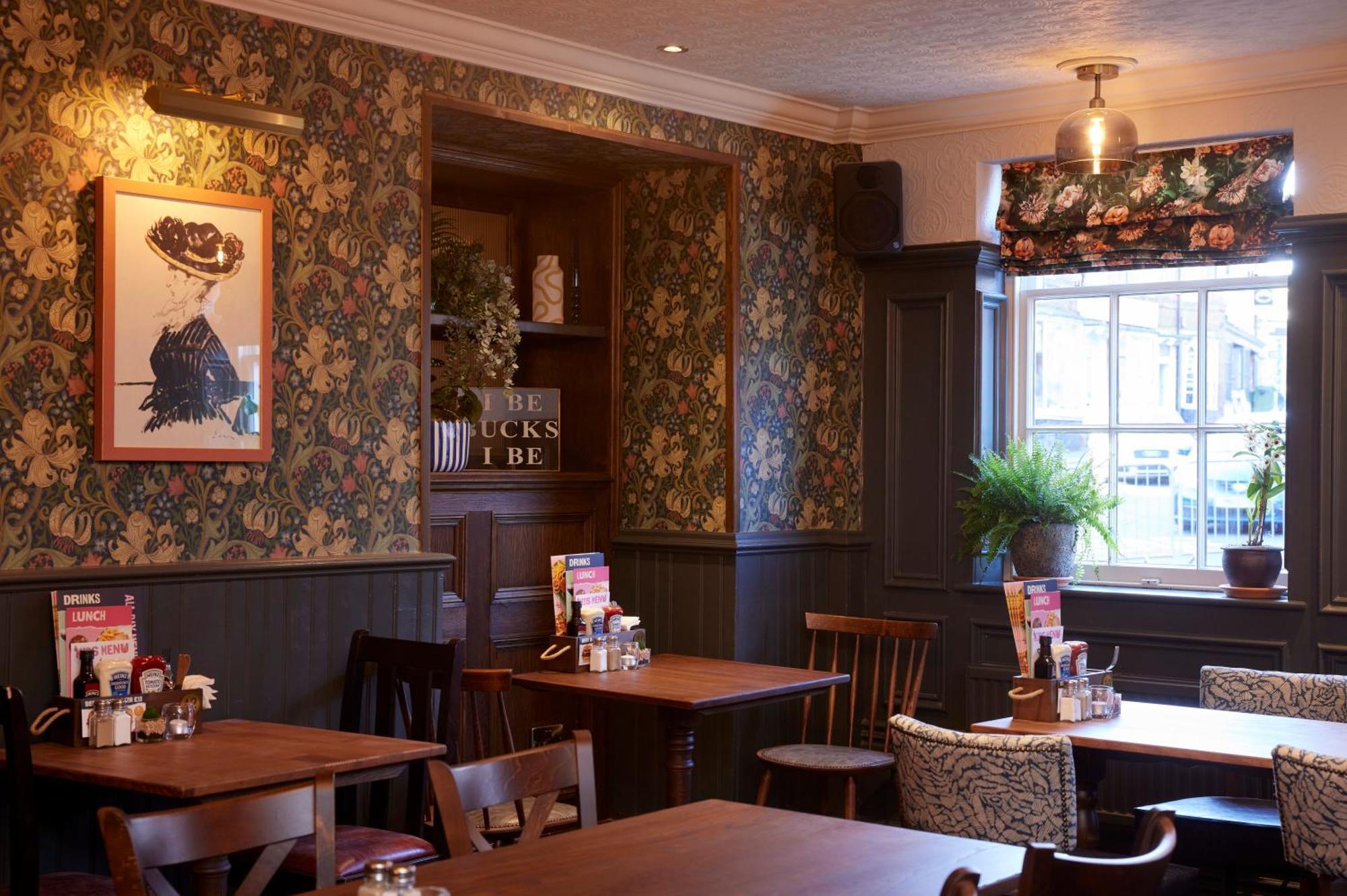 The White Hart Inn By Greene King Inns バッキンガム エクステリア 写真